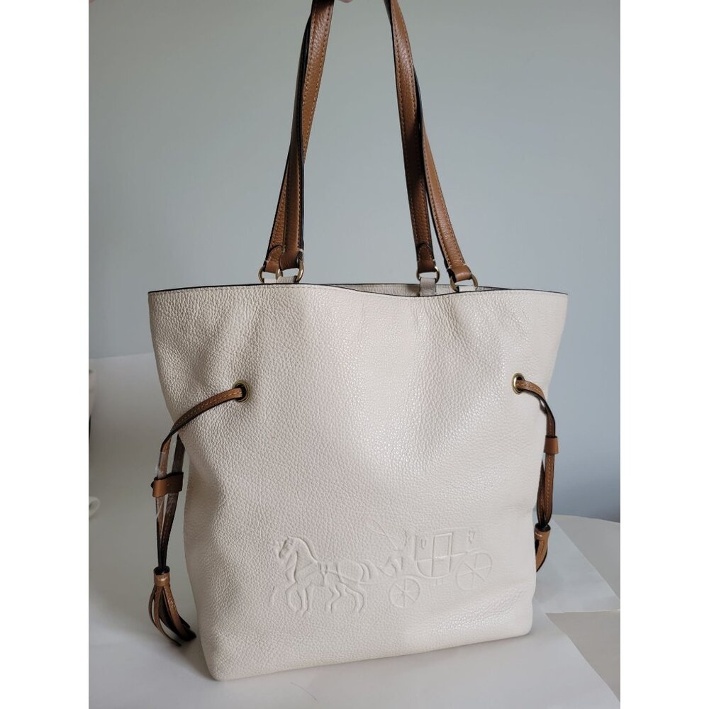 Coach White and Brown Shoulder Bag